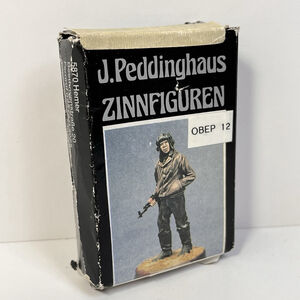 J. Peddinghaus Zinnfiguren OBEP 12 Russischer Panzerkommandant mit AK 47 1960 DE